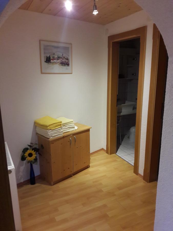 Ferienwohnung Wolf トリンス エクステリア 写真